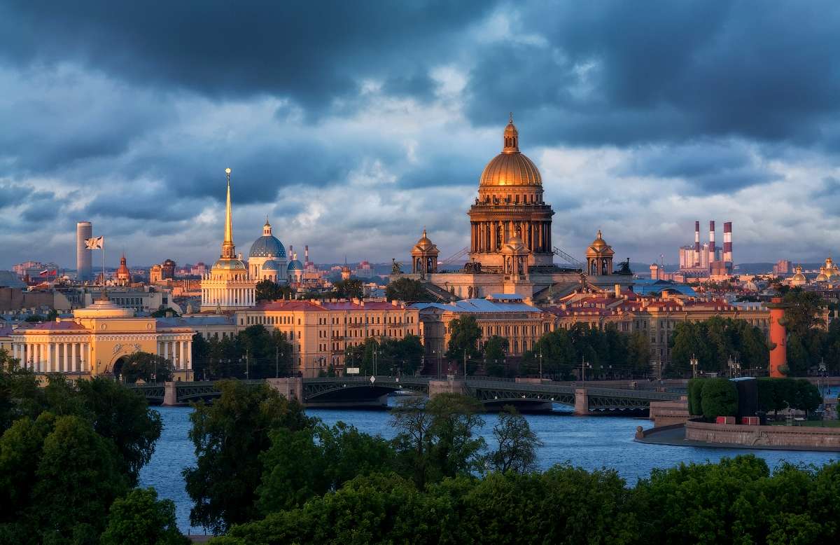 Отдых в Санкт-Петербурге: у неповторимой северной красоты есть свой адрес