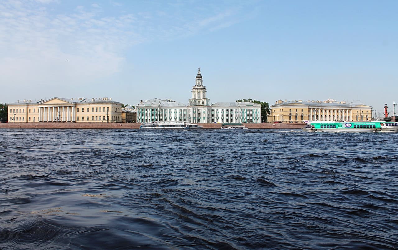популярные вузы в Санкт-Петербурге